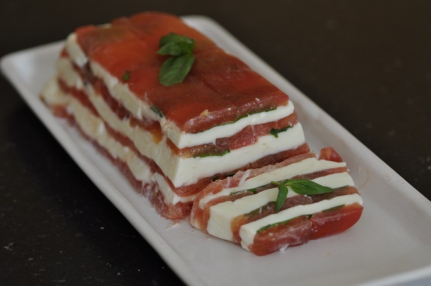 Cuisine Coccinelle | Pressé de tomate mozzarella et basilic