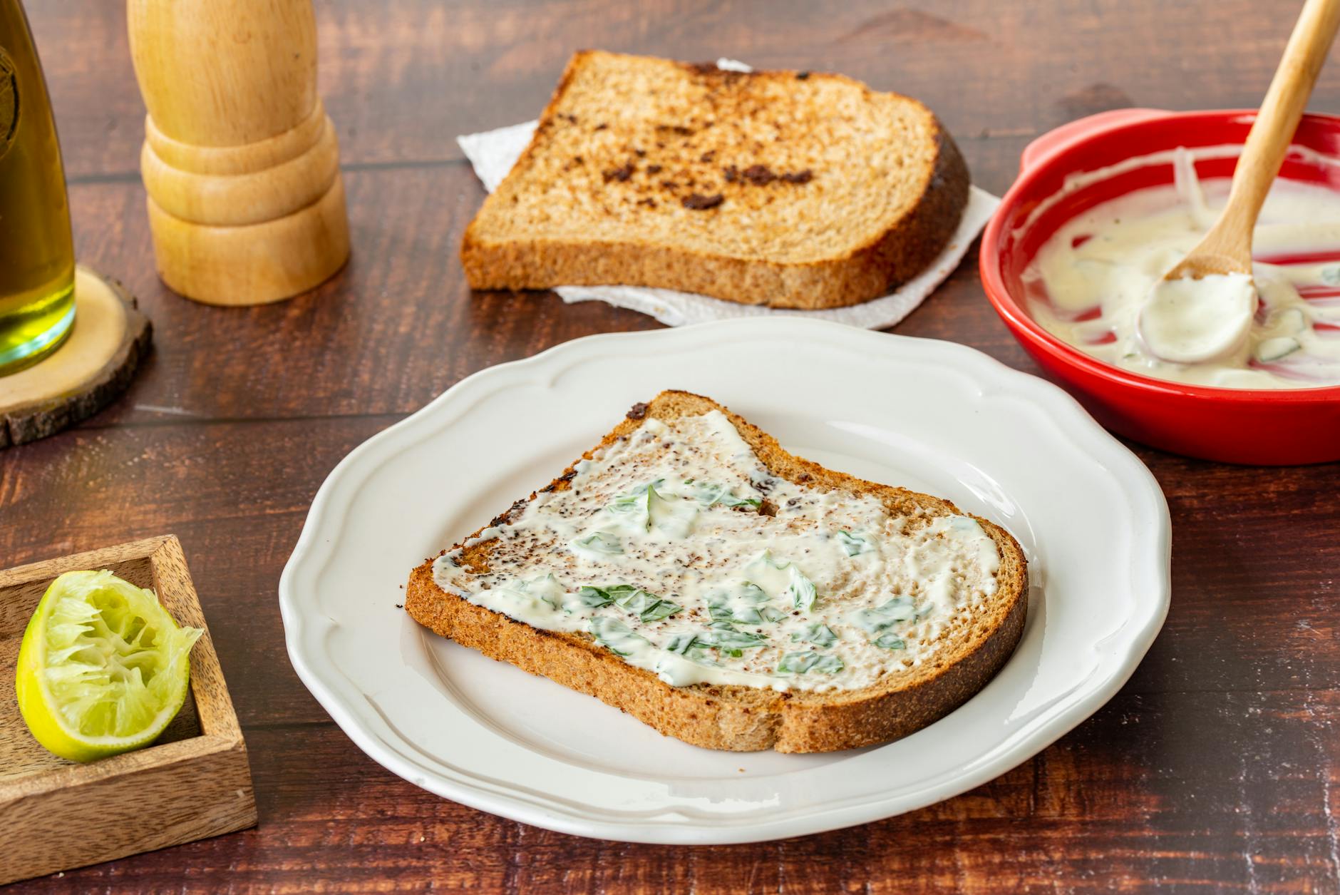 Toast à l rsquo avocat au Thermomix