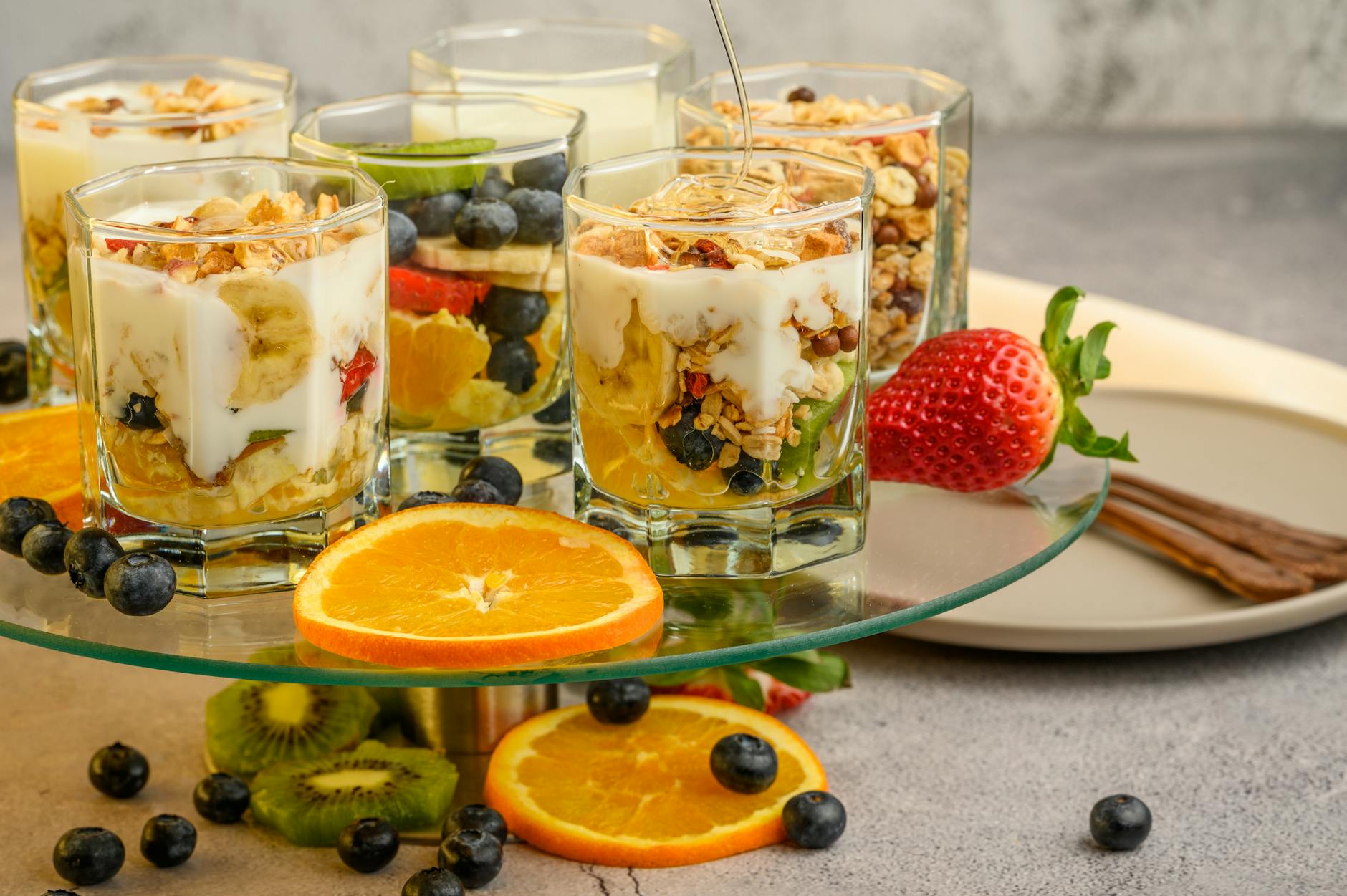 Parfait Yaourt et Fruits Frais pour 4 personnes